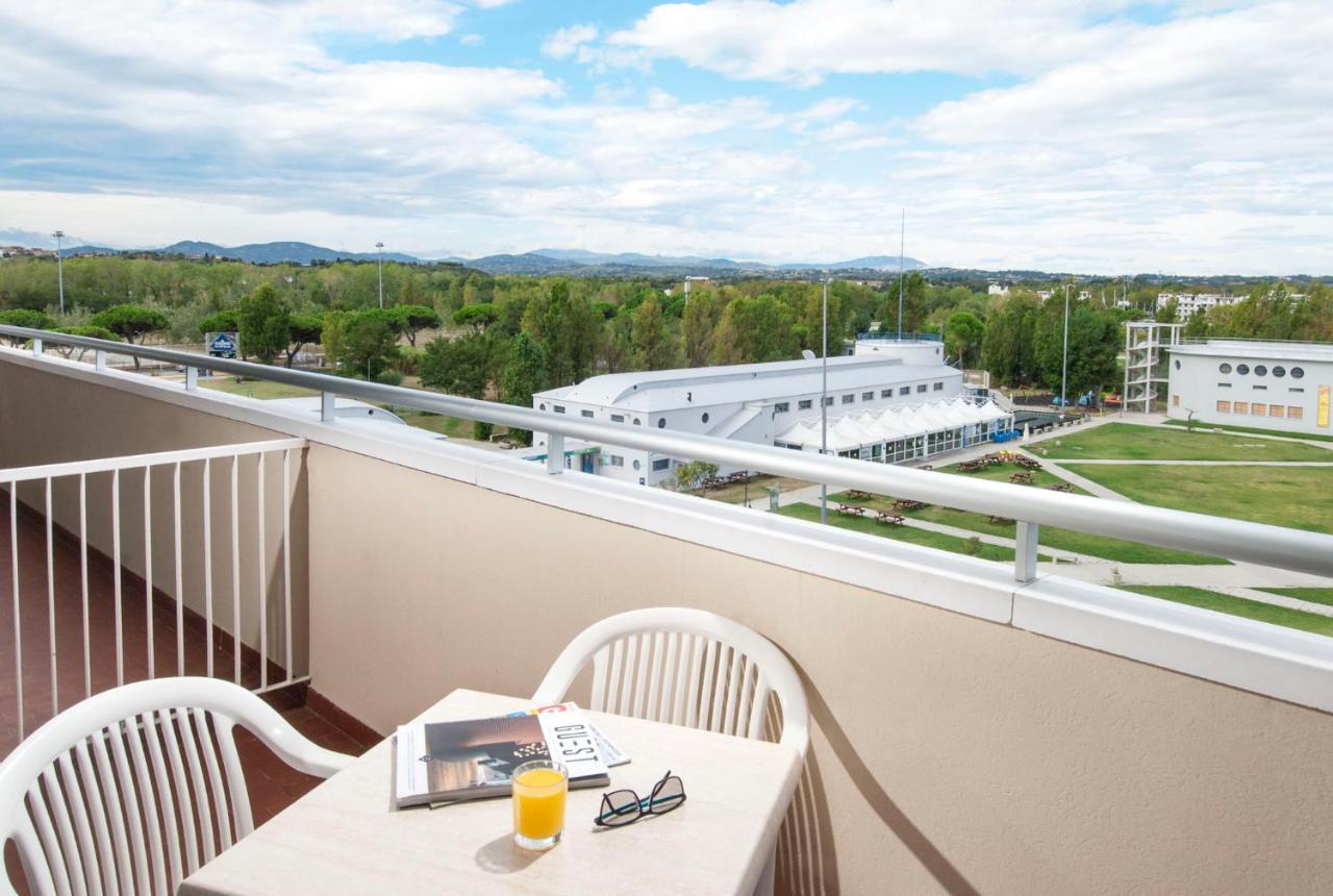 Hotel Cormoran Cattolica Ngoại thất bức ảnh