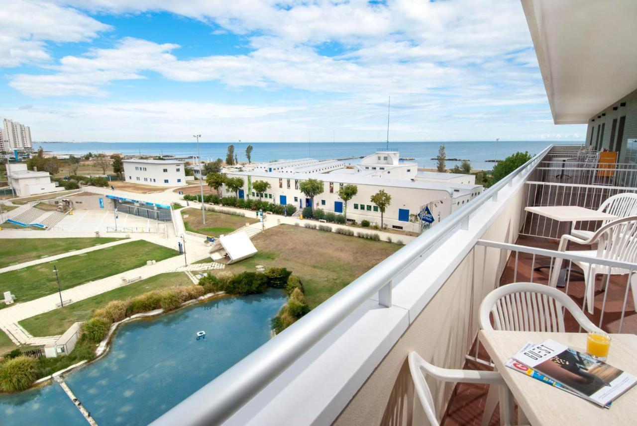 Hotel Cormoran Cattolica Ngoại thất bức ảnh