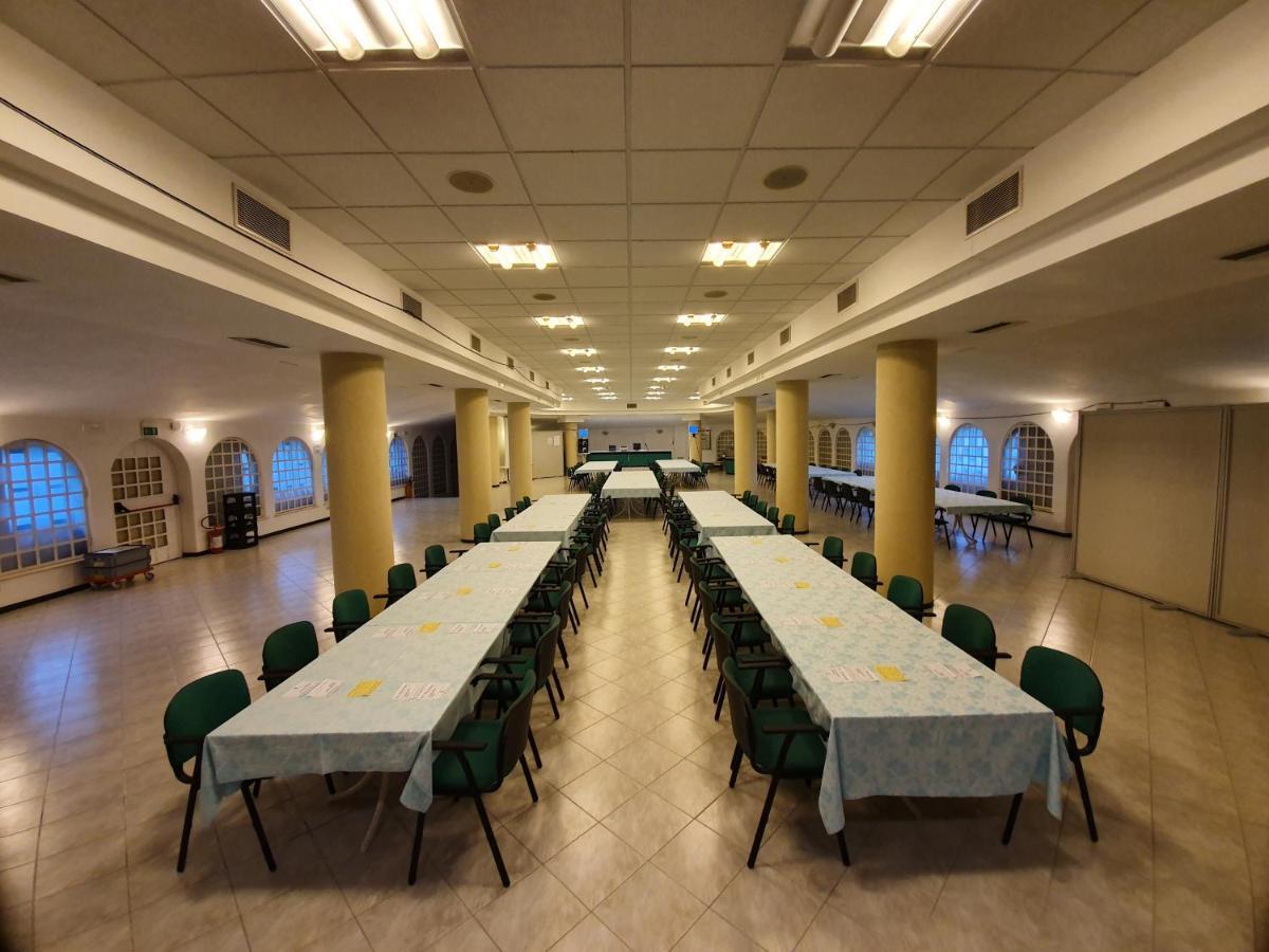 Hotel Cormoran Cattolica Ngoại thất bức ảnh