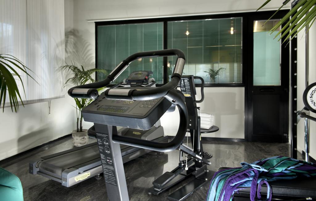 Hotel Cormoran Cattolica Ngoại thất bức ảnh
